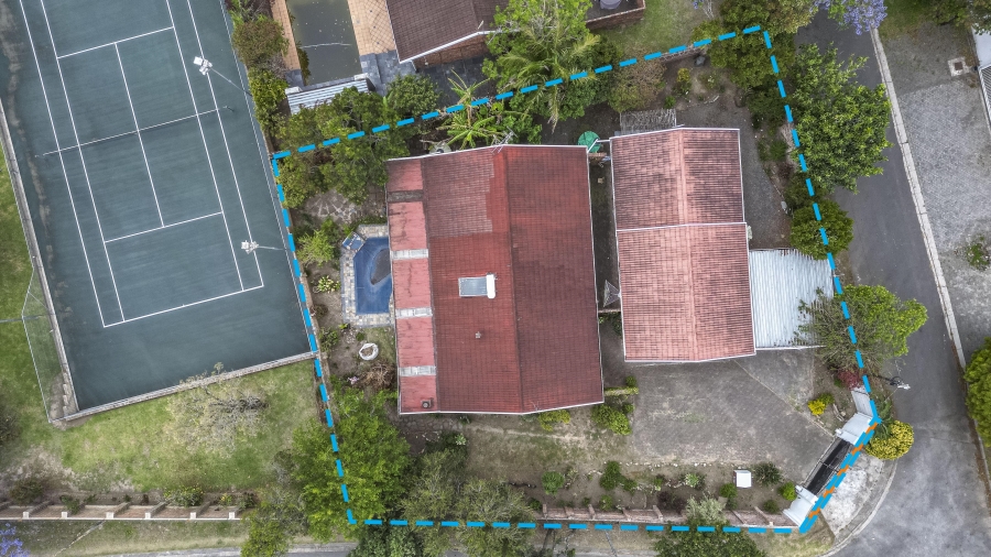 4 Bedroom Property for Sale in Nahoon Valley Park Eastern Cape